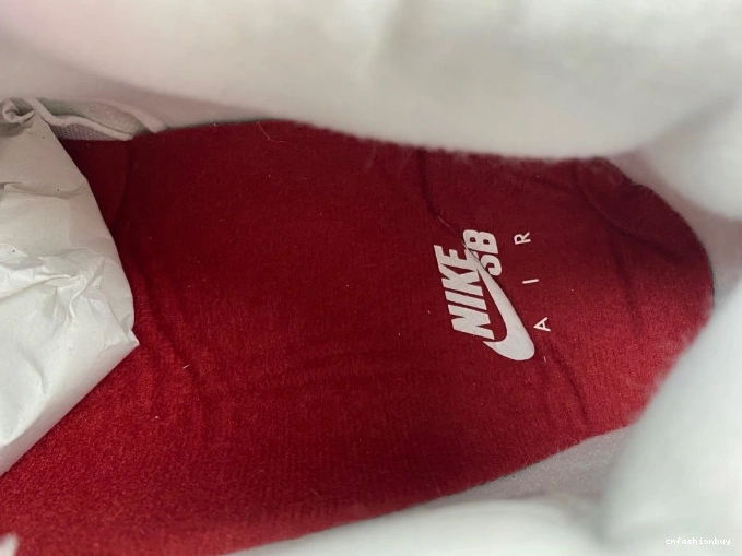 4 SB Sapphire Jordan DR5415-102 x Red 1208